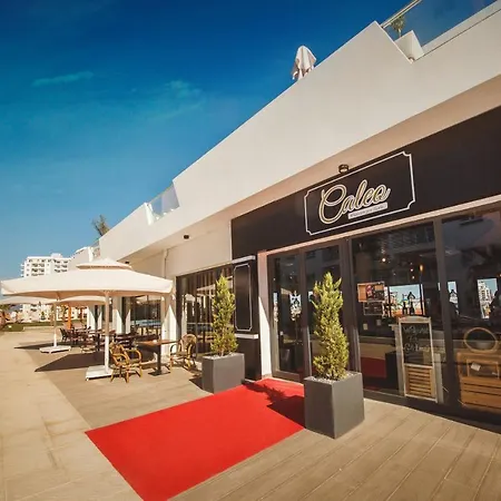 Deluxe Two Bedroom In Caesar & Spa, Long Апартаменты Perivolia tou Trikomou