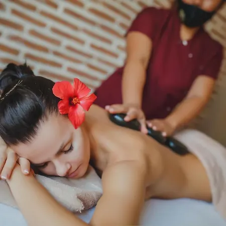 Deluxe Two Bedroom In Caesar & Spa, Long アパート Perivolia tou Trikomou