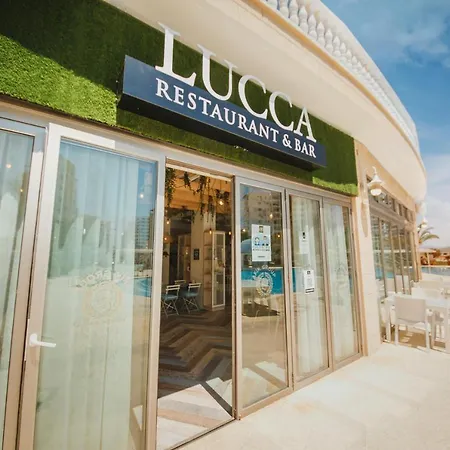 Deluxe Two Bedroom In Caesar & Spa, Long *