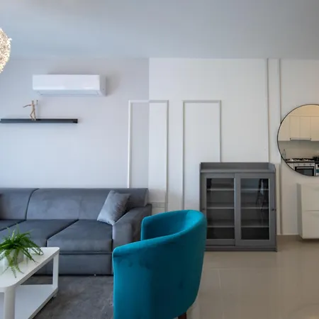 Deluxe Two Bedroom In Caesar & Spa, Long * Perivolia tou Trikomou