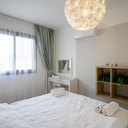 Апартаменты Deluxe Two Bedroom In Caesar & Spa, Long Perivolia tou Trikomou