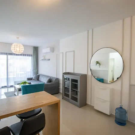 Deluxe Two Bedroom In Caesar & Spa, Long Perivolia tou Trikomou