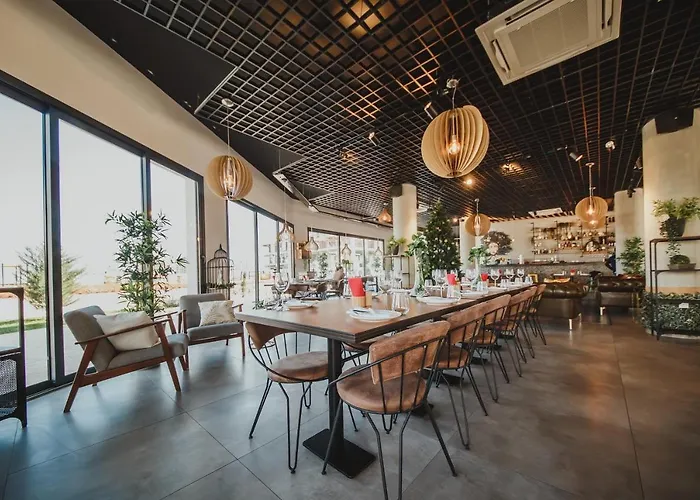 Deluxe Two Bedroom In Caesar & Spa, Long Perivolia tou Trikomou