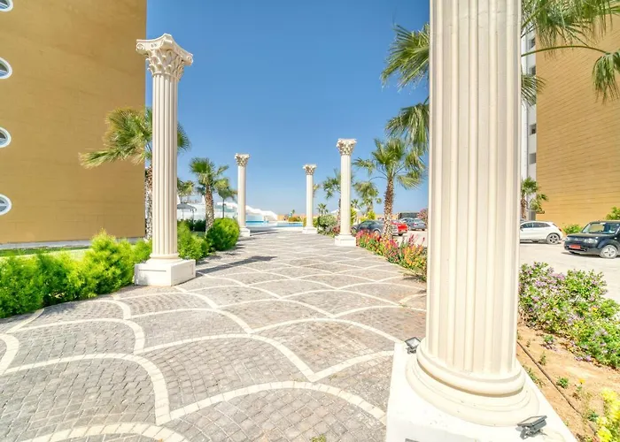 Deluxe Two Bedroom In Caesar & Spa, Long